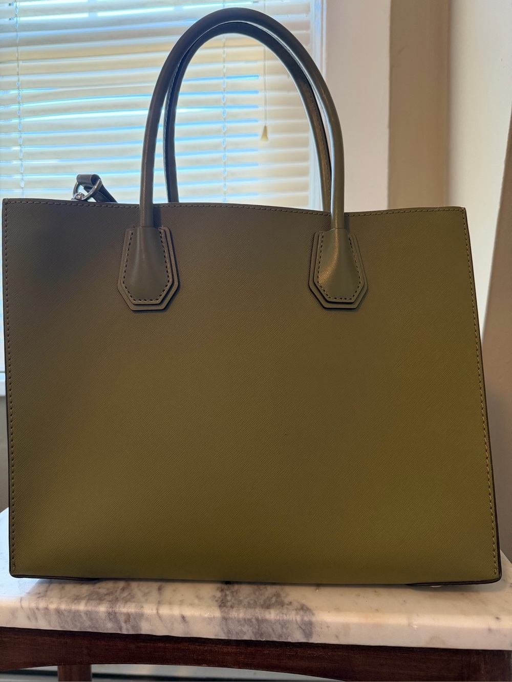 •SOLD• Michael Kors Olive Green Tote - Picture 2 of 10